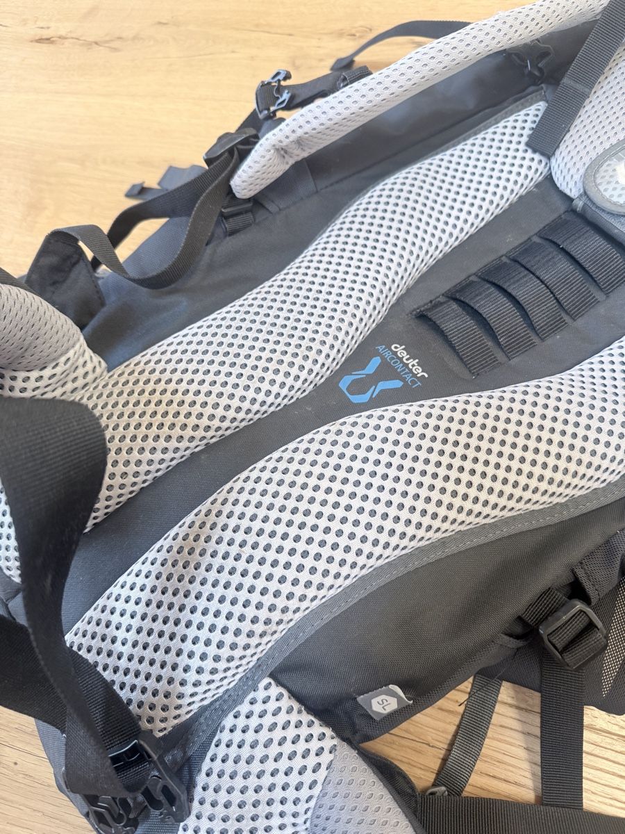Deuter Zaini: Deuter Rucksack 60+10 Aircontact – Usato da Boltigen venduto da evelyne.bieri20 5