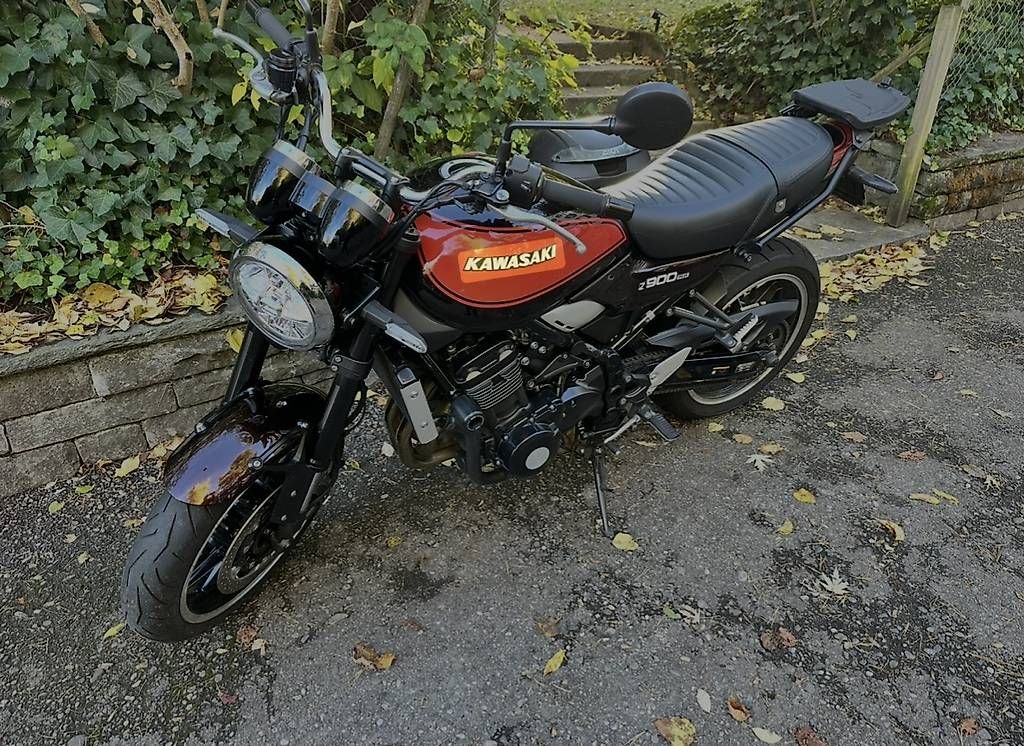 Kawasaki Strasse: Top gepflegte Kawasaki Z900 RS – Gebraucht aus Zürich von starlet111 2