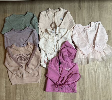 Sweatshirts für Mädchen, Größe 74–80.