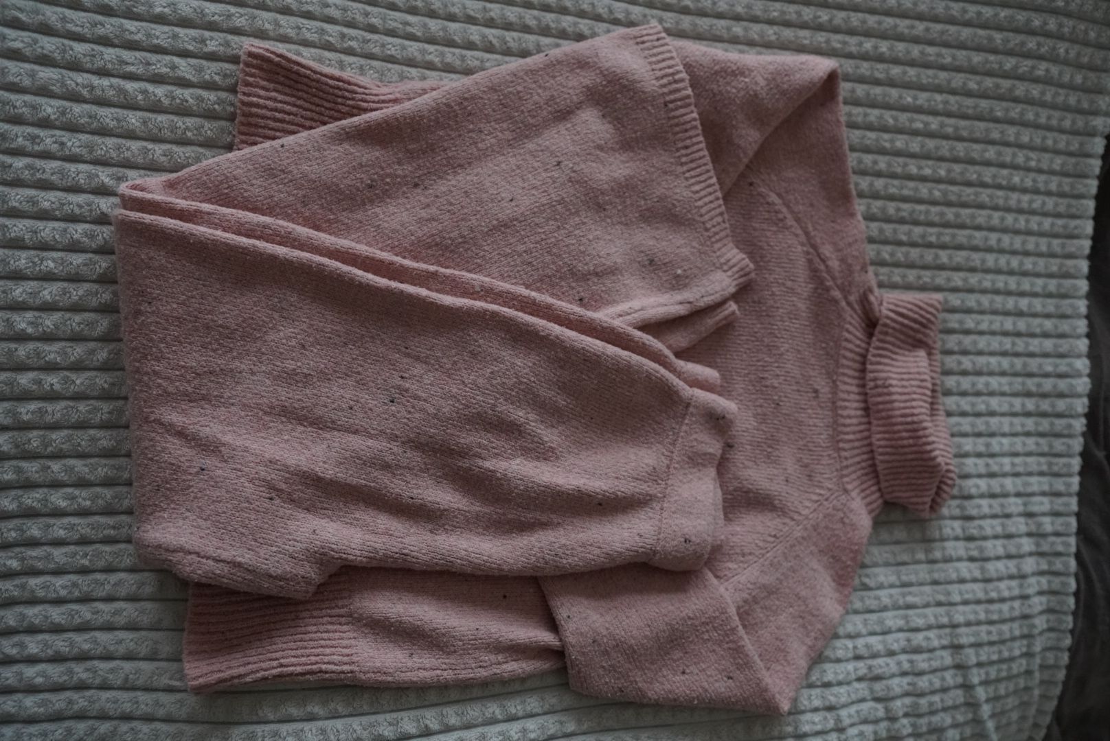 Lotti di vestiti: Ensemble pull col roulé + pantalon maille rose Taille M – Usato da Onex venduto da Magou_31