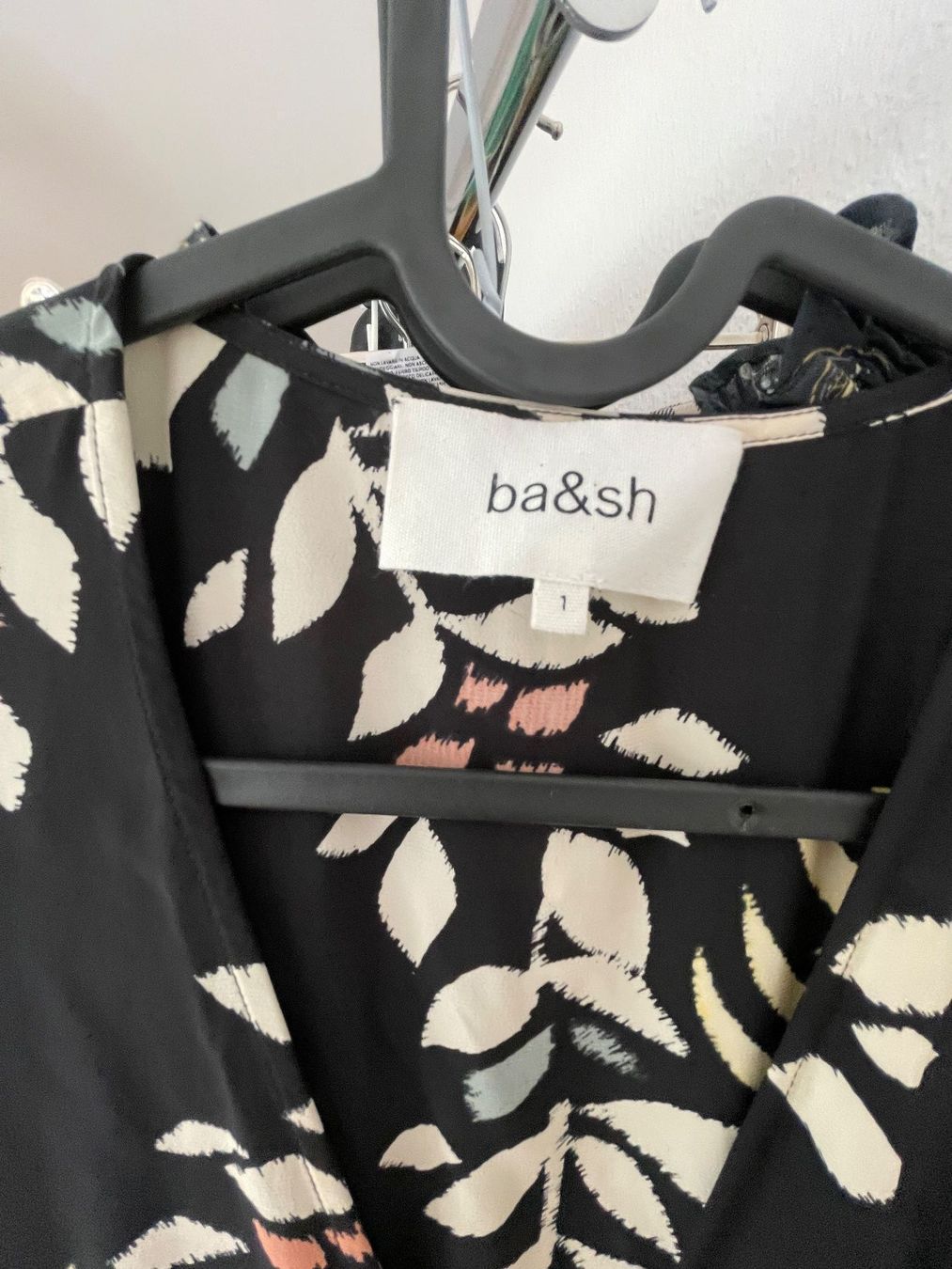 Ba&Sh Vestiti: Kleid von BASH / Gr. 1 (S) – Nuovo (secondo la descrizione) da Wettingen venduto da sonn5 1
