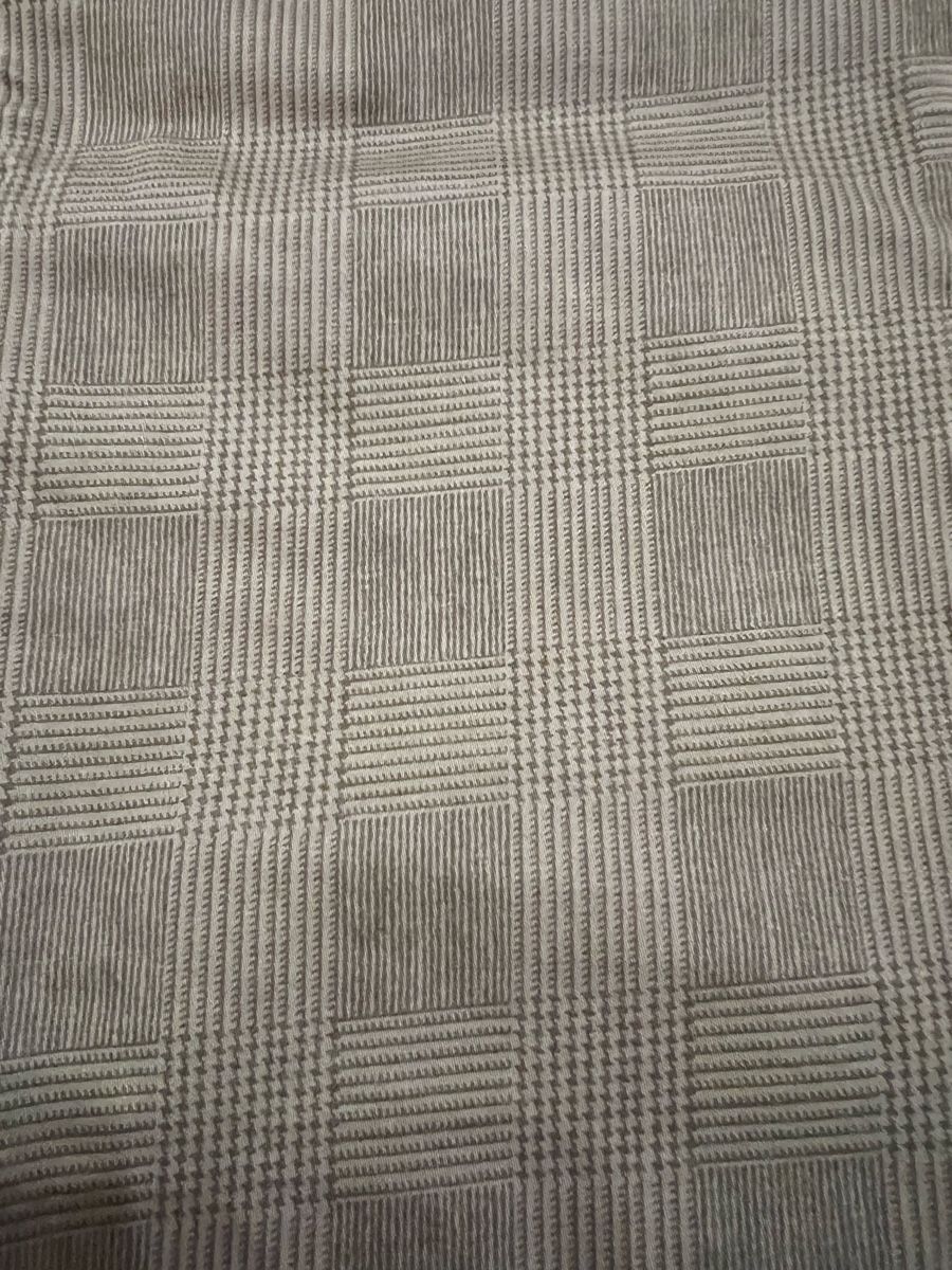 Guess Pantaloni: Hosen Gröss 28 – Usato da Herisau venduto da YOLO76 4