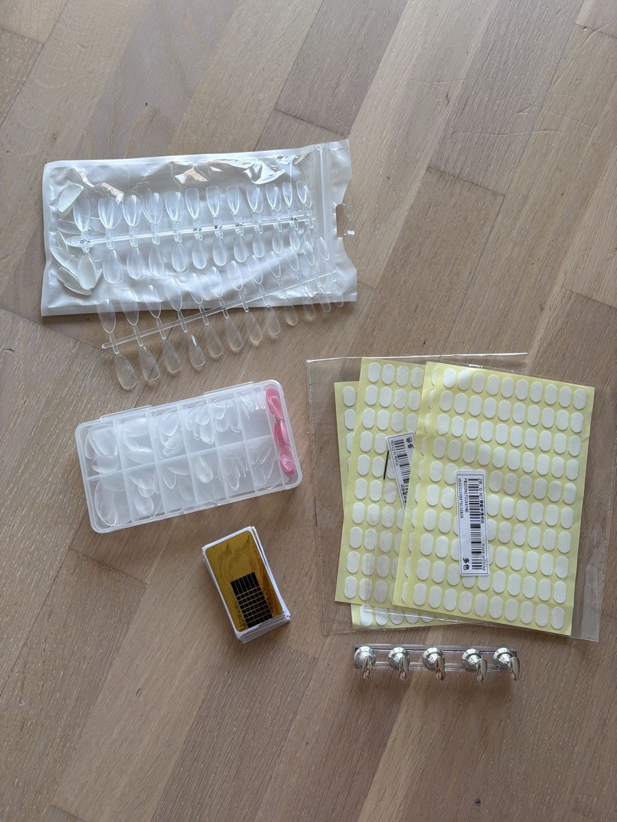 Unghie finte: Nagelzubehör – Nuovo (secondo la descrizione) da Schüpfen venduto da ani_gj8r