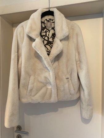 Kuschelige Teddyjacke von Nile
