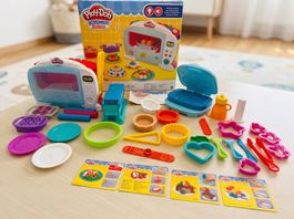 3 Play-Doh sets: Kitchen / Knetwerk / Früstücksspielset