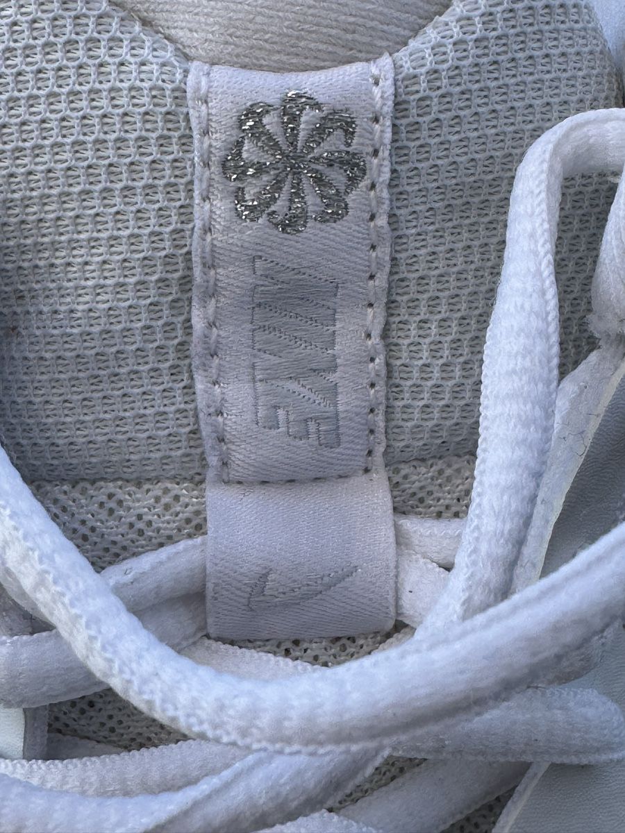 Nike Scarpe da donna: Nike Tennis Freizeit Schuhe – Usato da Regensdorf venduto da scheissspiel 6