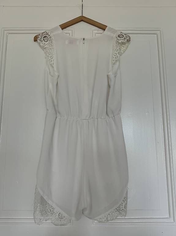 Jumpsuits: süsser weisser Jumpsuit – D'occasion à Thun par DascheLii 1