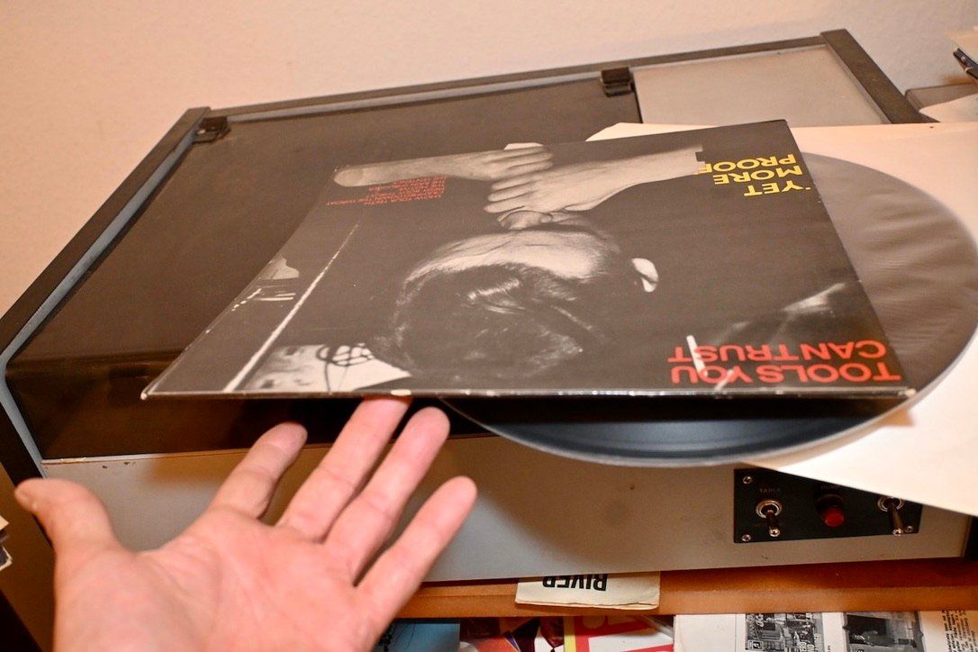 Dischi in vinile: INDUSTRIAL 1985 Tools You Can Trust YET More Proof M Insert – Usato da Pfaffhausen venduto da mono_rec 7