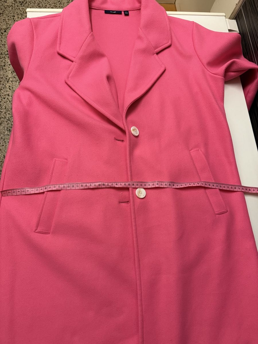 Cappotti: Long Manteau rose – Nuovo (secondo la descrizione) da Le Locle venduto da tchanatakoua 3