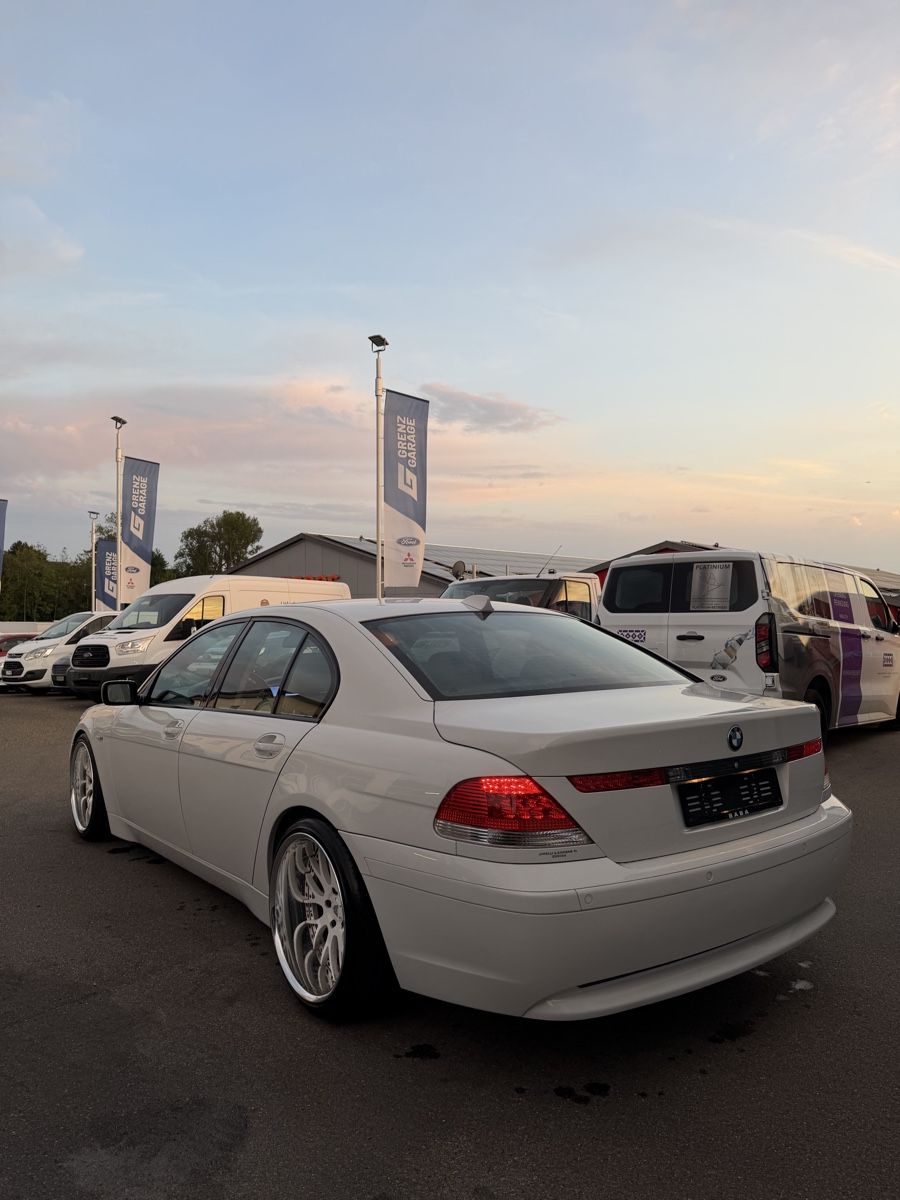 BMW Automobili: BMW 735i E65 - Einzigartig – Usato da Bronschhofen venduto da SezoCarsector 2