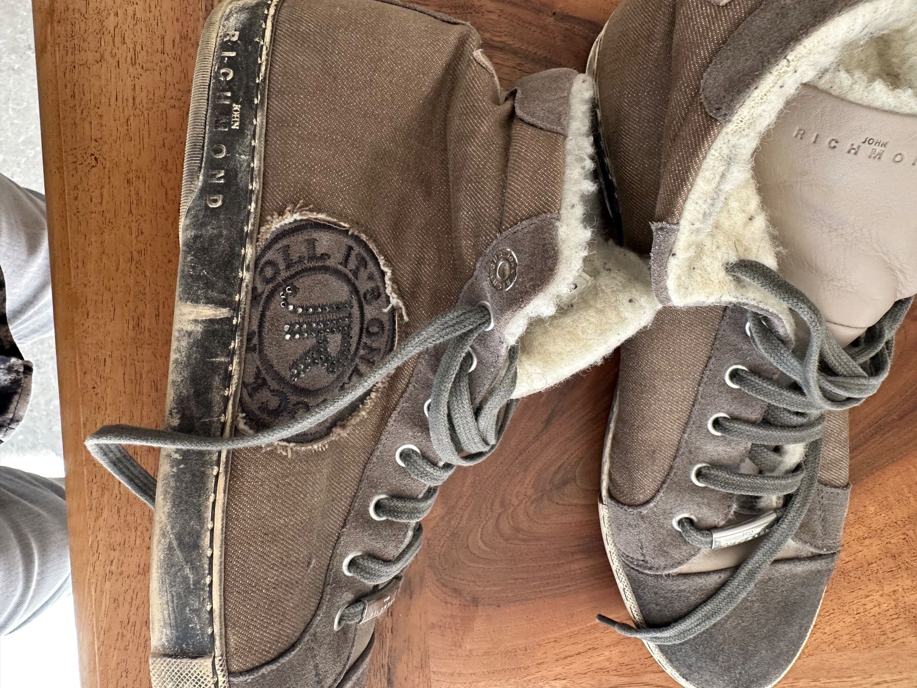 Chaussures hommes: John Richmond Sneaker Herren – D'occasion à S. Antonino par Swissbutler 3