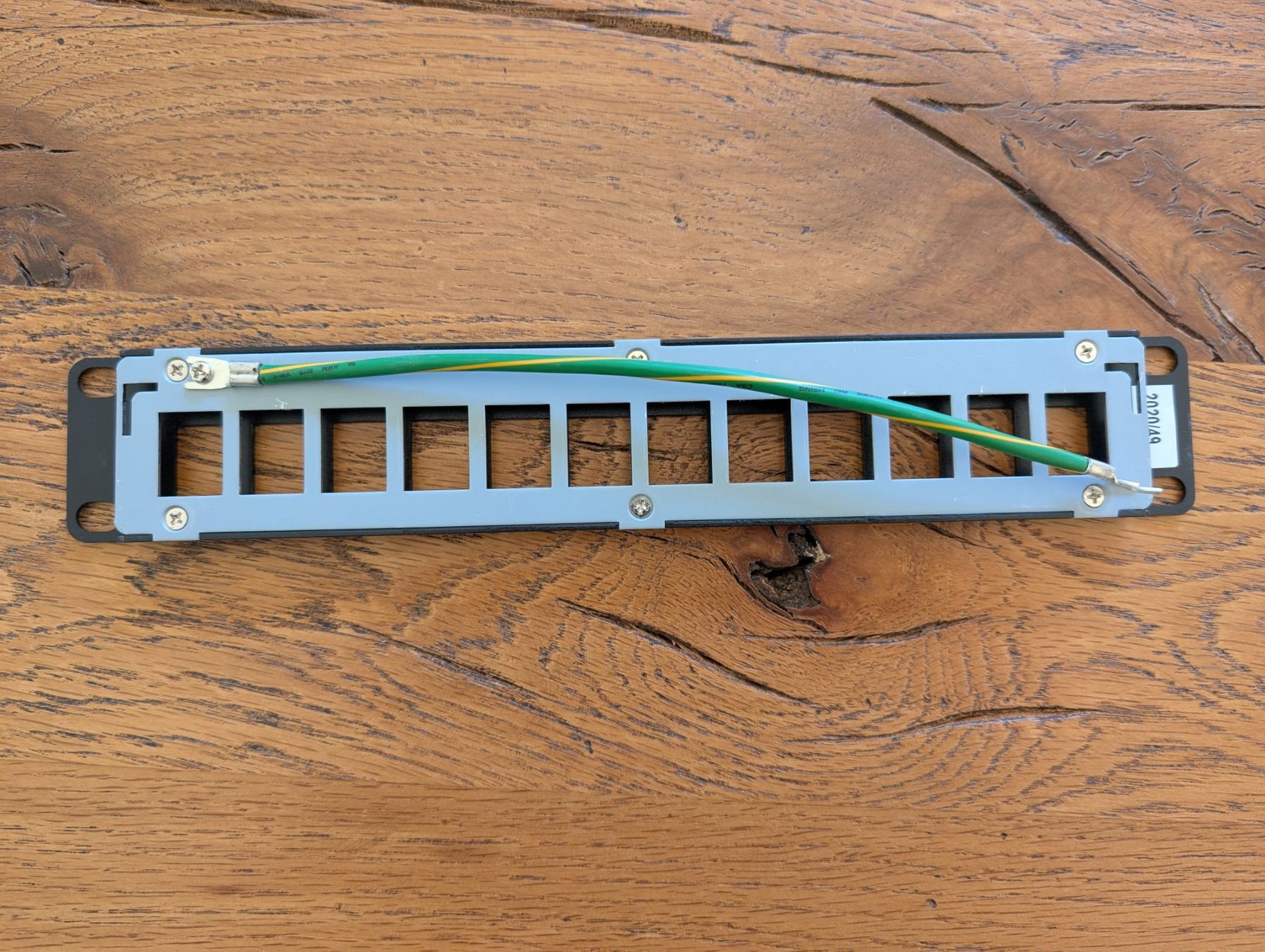 Racks & Cavalletti: Panneau Keystone pour rack 10" – Usato da Delémont venduto da breacH 1