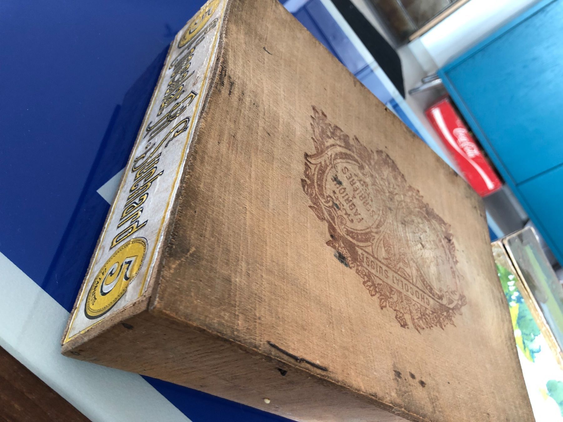 Suchard Barattoli: Suchard Ancienne boîte en bois – Usato da Thierrens venduto da Bigla 4