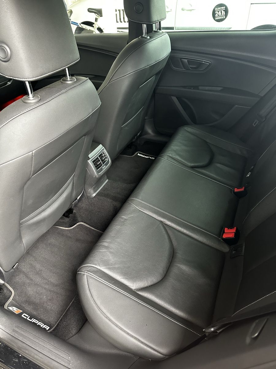 Seat Automobili: Seat Leon Cupra 280 DSG – Usato da Willisau venduto da Schuba44 6