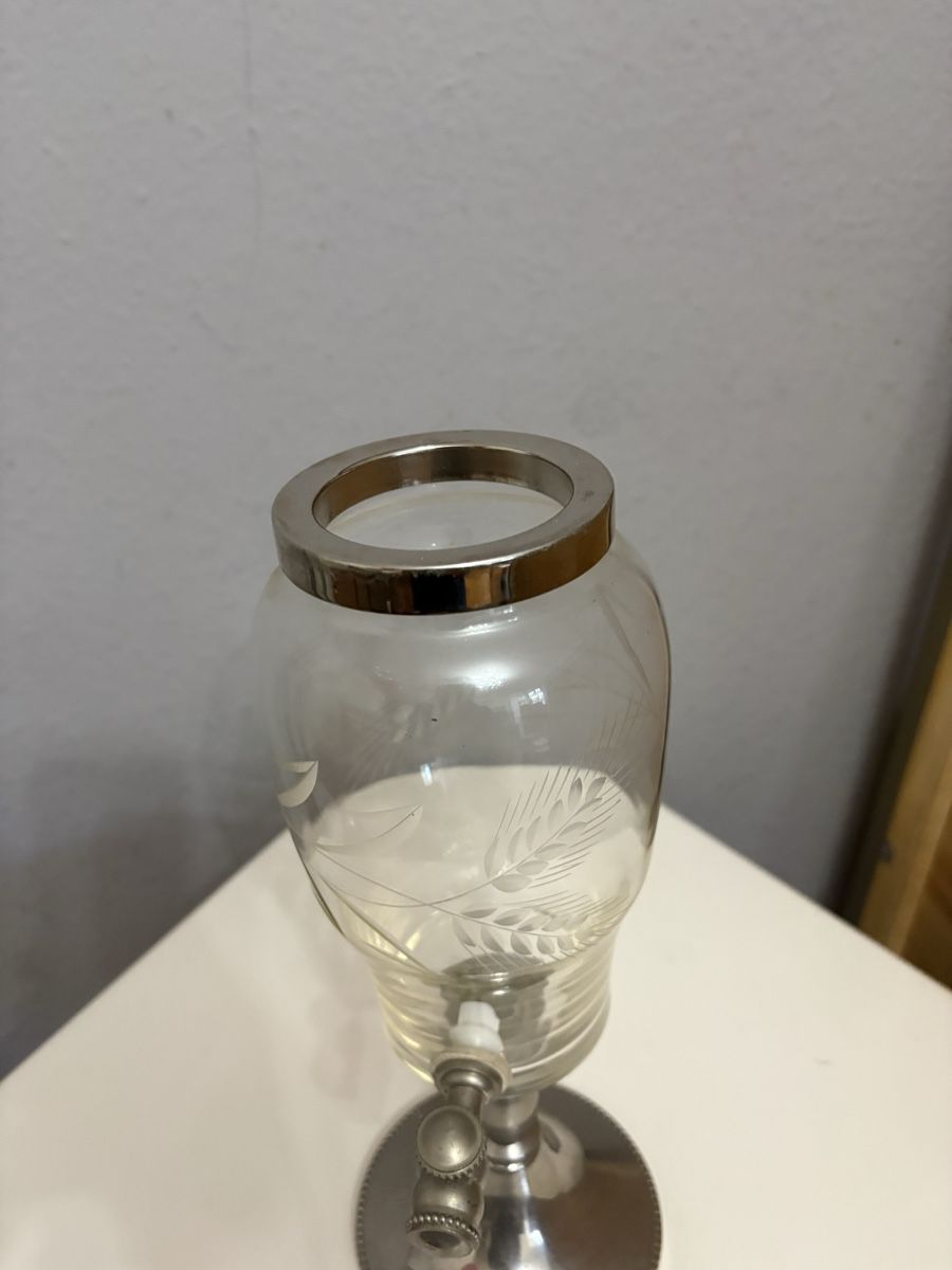 Verres: Fontaine  ancienne à liqueur ou etc  – D'occasion à petit lancy par FerreiraLuis 2