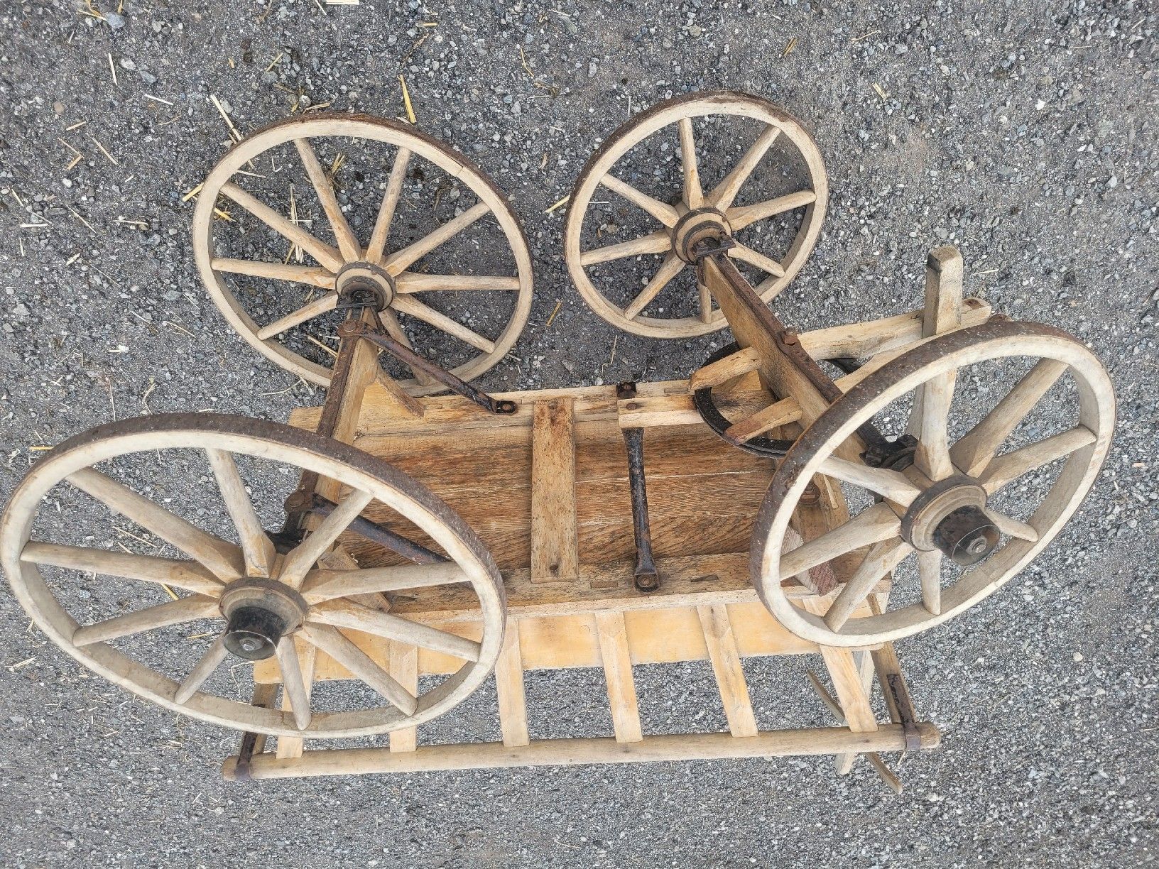 Tutte le decorazioni: Alter  Leiterwagen – Usato da Brienz BE venduto da Hundechef 5