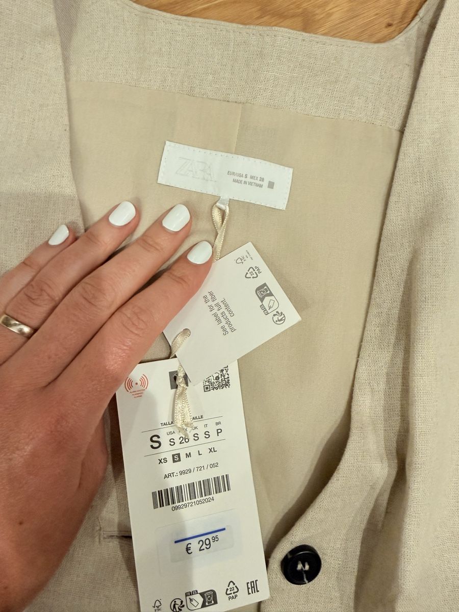 Zara Gilet & Giacche senza maniche: Leichtes Zara Weste Grösse S – Nuovo e nell'imballaggio originale da Dotzigen venduto da White_Warrior 1