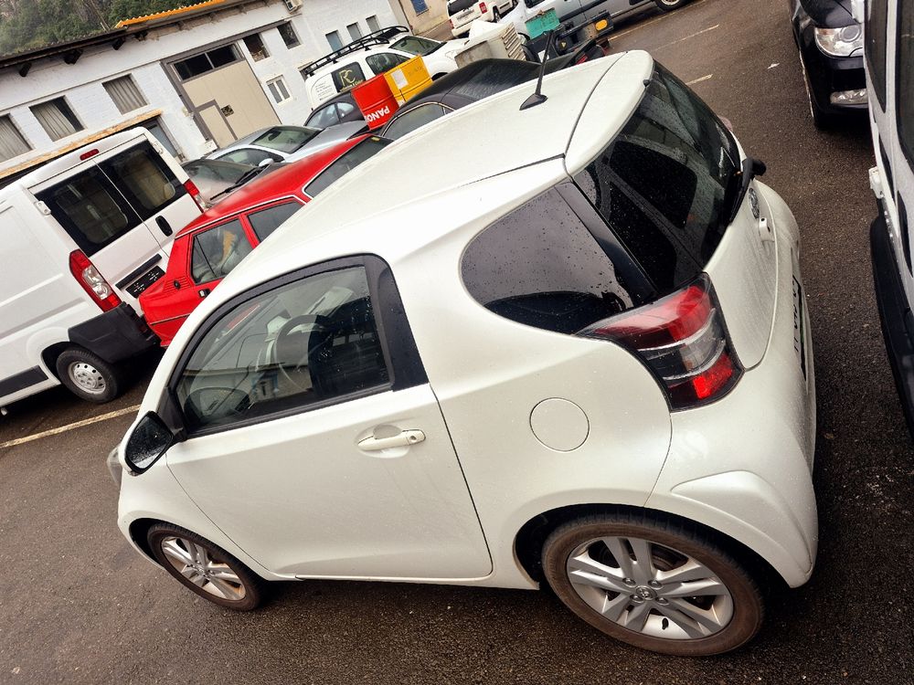Toyota Automobili: toyota IQ 1.3 mfk 2025 – Usato da Biasca venduto da GiuaninDelaVigna 1