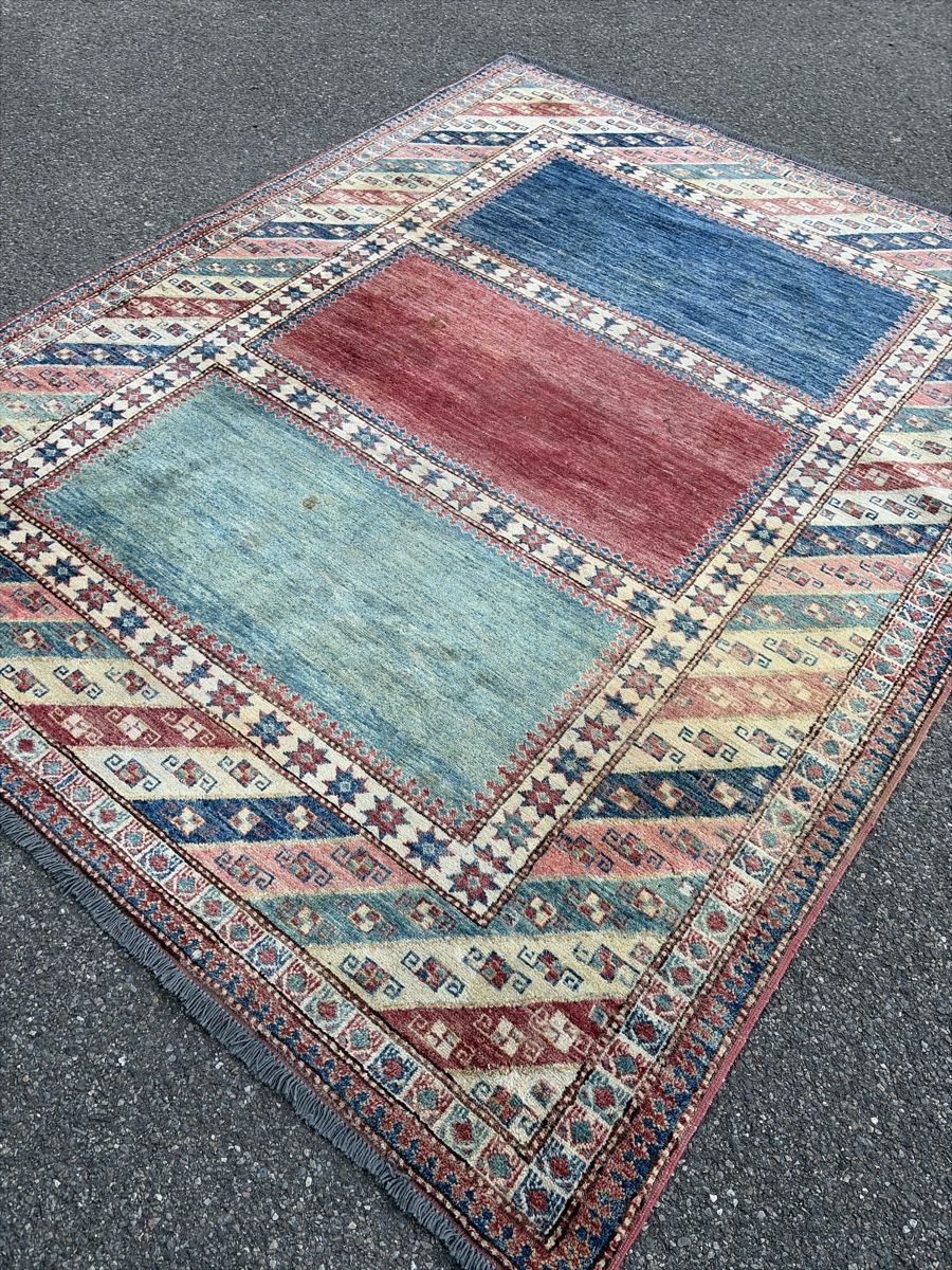 Teppiche: Farbenfroher Orient Teppich – Gebraucht aus Wängi von Tesimo 1