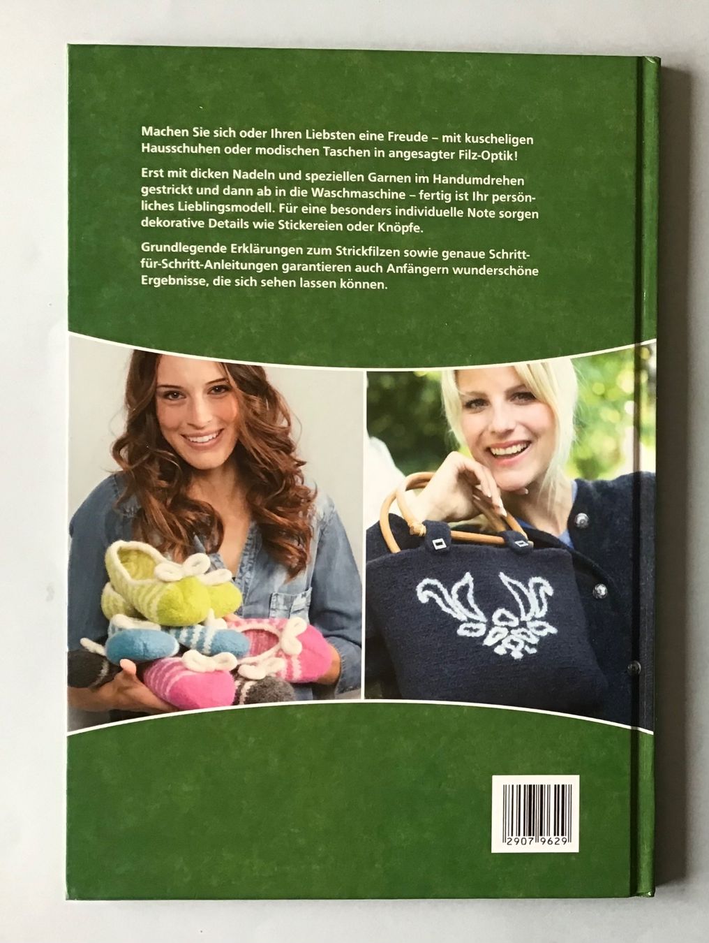 Libri: Buch: Strickfilzen Hausschuhe & Taschen – Nuovo (secondo la descrizione) da Bubendorf venduto da Alpenheidi 1