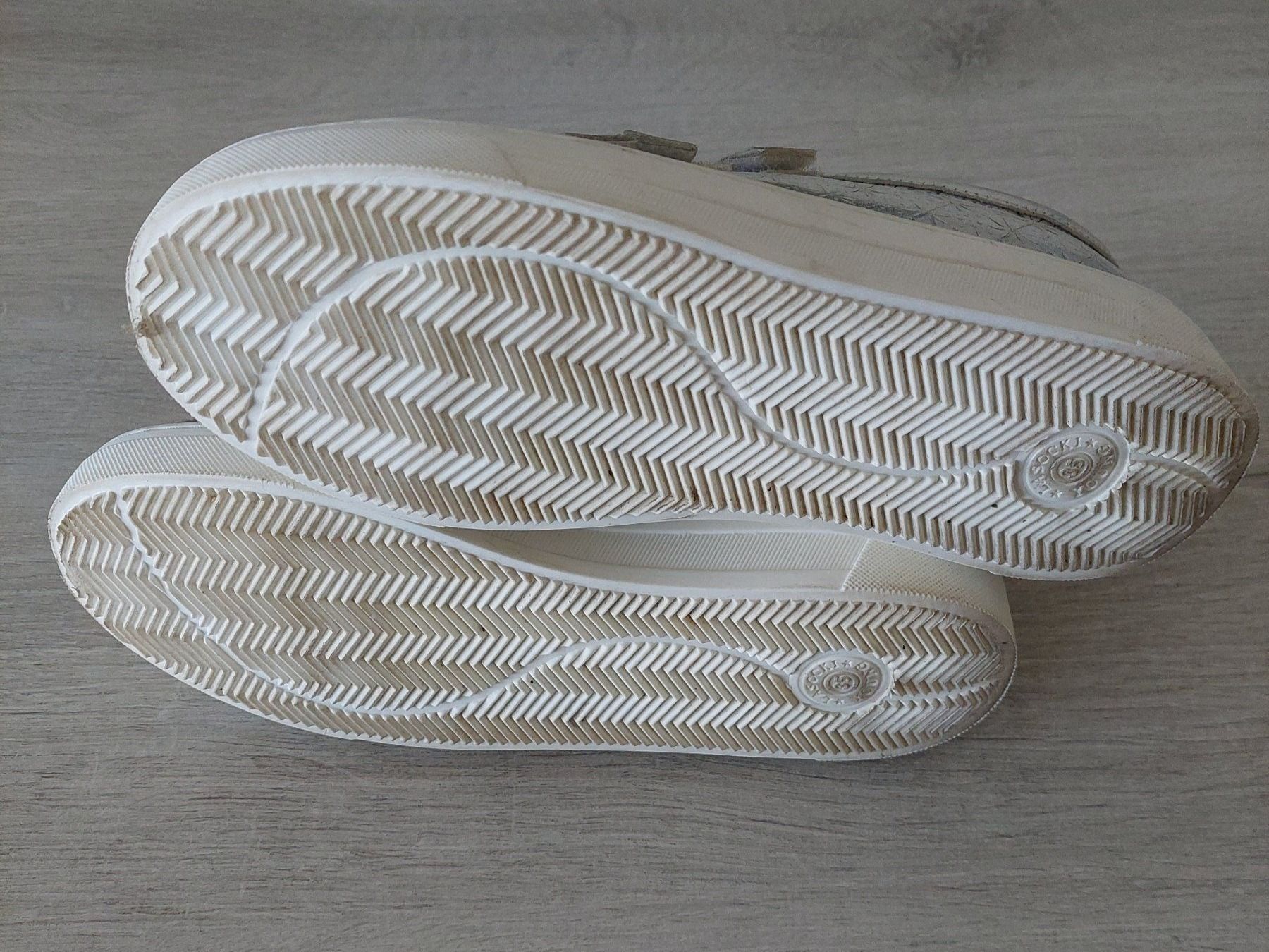 Scarpe per ragazze: Mädchen Sneakers Gr. 35 – Usato da Zug venduto da nikspk 4