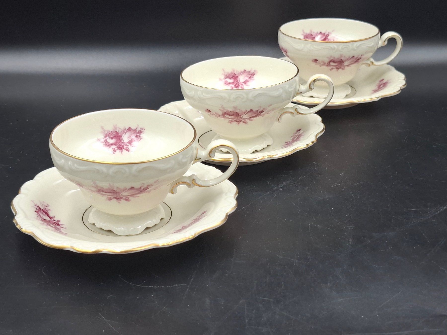 Rosenthal Set di piatti: Rosenthal Teeservice Pompadour Moliere Modelle, Selb/Kronach – Usato da Zürich venduto da bruzolda 1
