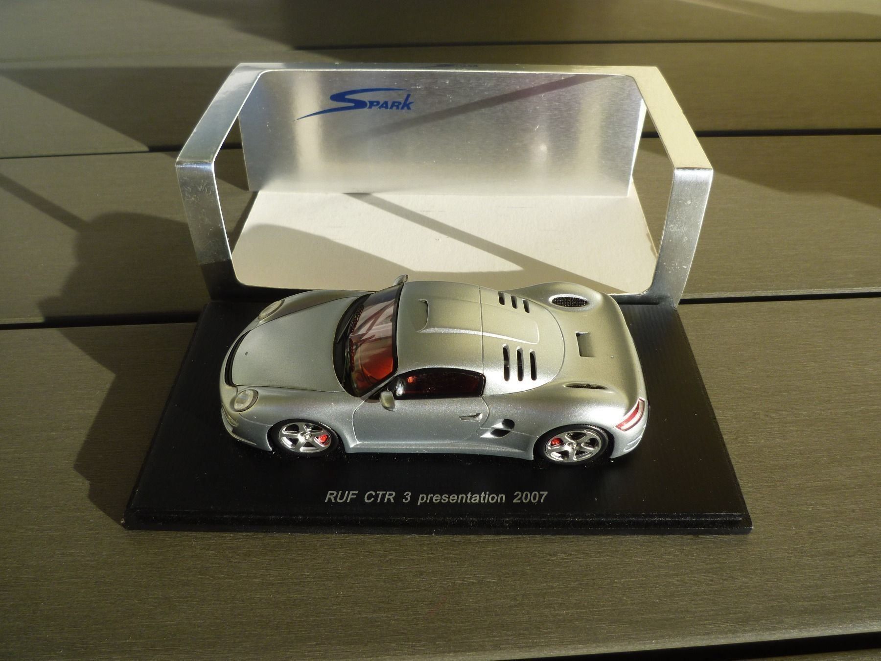 Modellini d'auto: Porsche RUF CTR 3 presentation (2007) – Nuovo e nell'imballaggio originale da Flawil venduto da Imperiosud 3