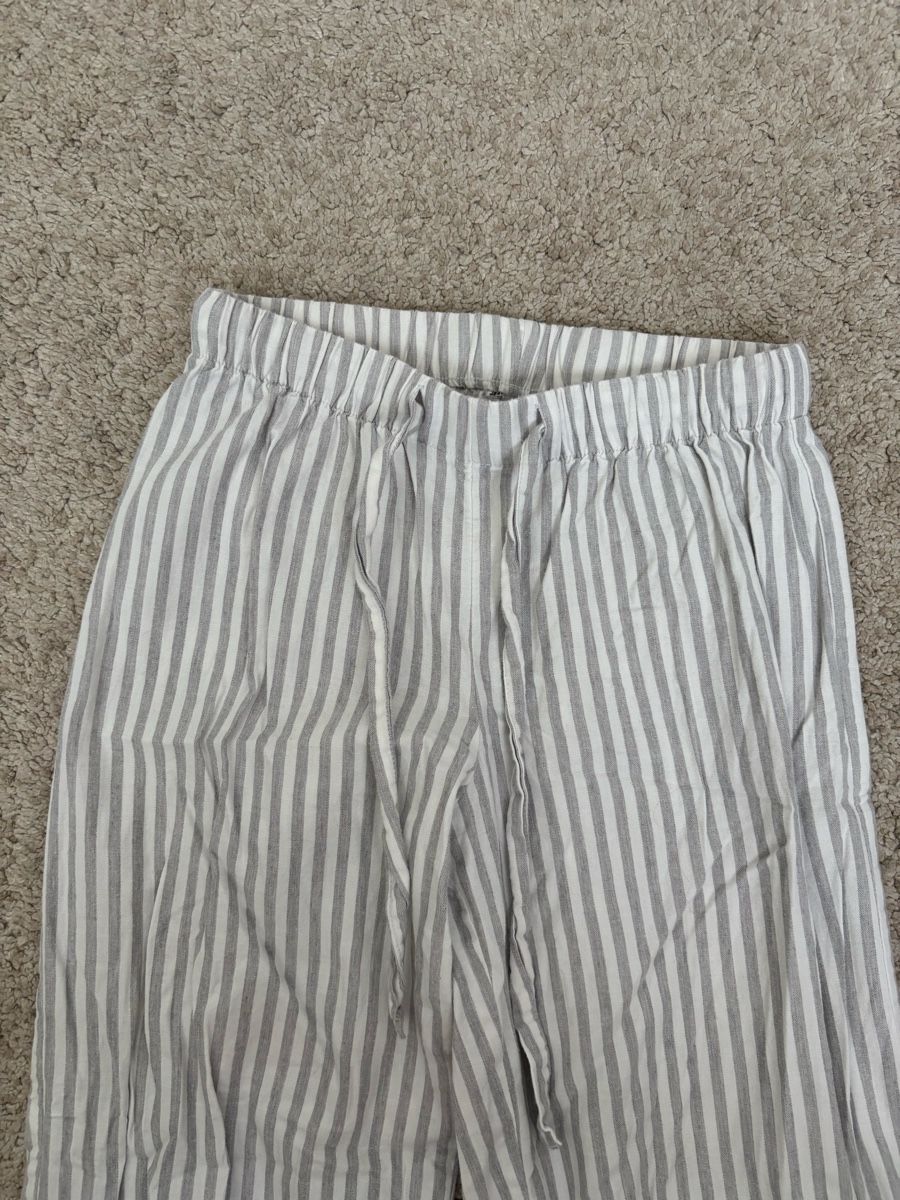 H&M Negligees & Pigiami: Pantaloni pigiama rigati – Usato da Pregassona venduto da katypustovarov