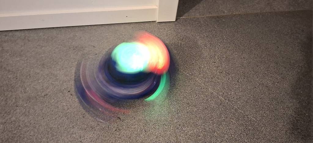 Giocattoli: Spinner Auto con luci e musica/mit Lichtern und Musik  – Usato da Davesco-Soragno venduto da che_6rwb 2