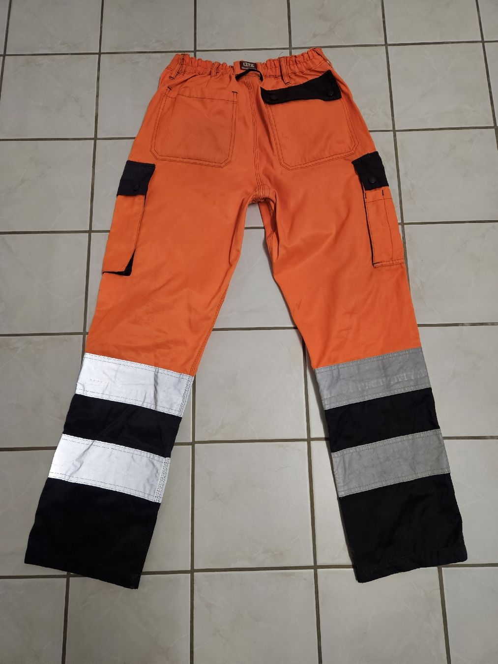 Pantaloni: Warnschutzhose Litz – Usato da Appenzell Eggerst. venduto da Tom860 1