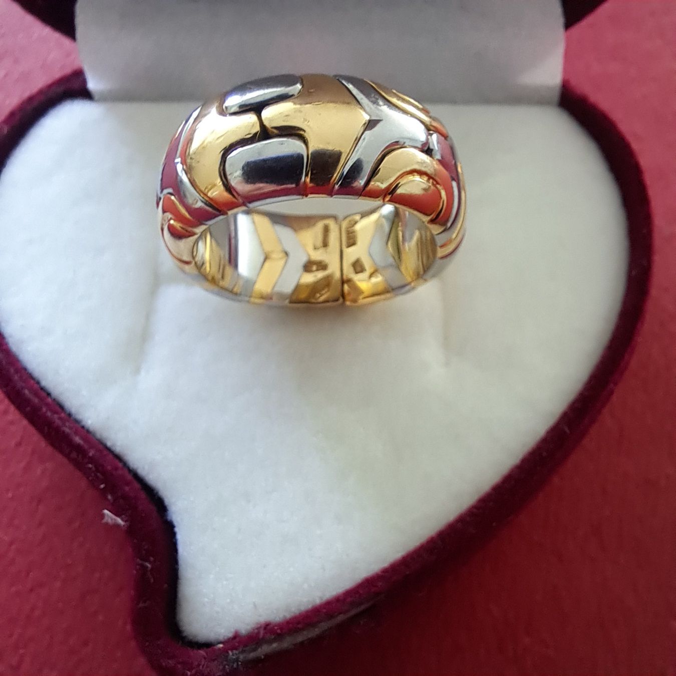 Bulgari Bagues: Bvlgari Ring – D'occasion à Pfäffikon ZH par Valsangiaccomo