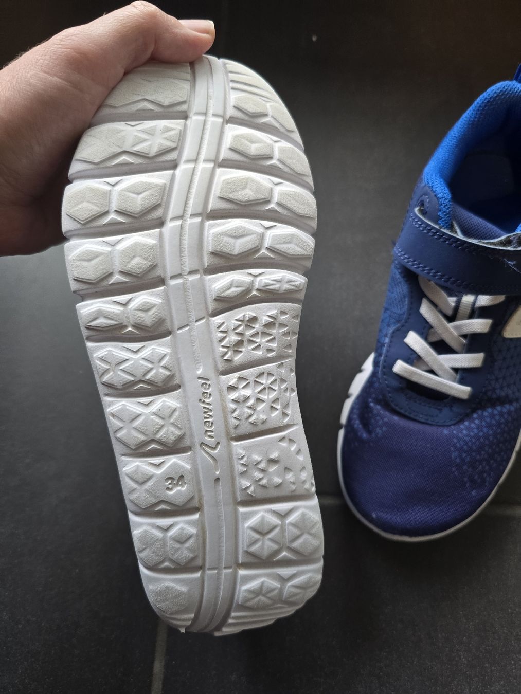 Scarpe per ragazzi: schuhe Sneaker gr.34 – Usato da Unterentfelden venduto da Panda-87 2
