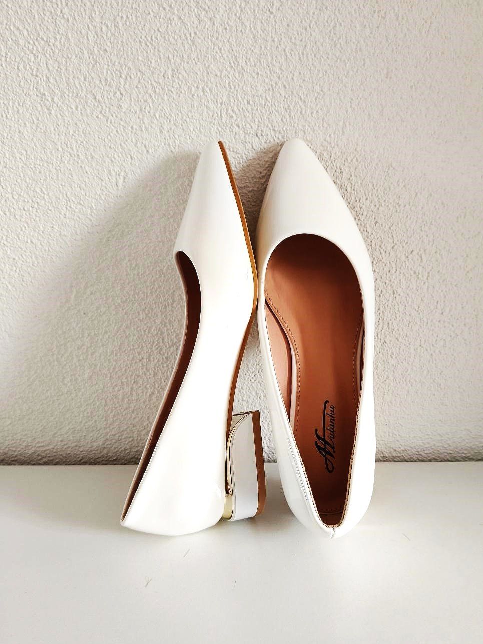 Scarpe da donna: NEUER Weisser Ballerina Grösse 39 – Nuovo (secondo la descrizione) da Dielsdorf venduto da SHOES_BY_SYLVI 2
