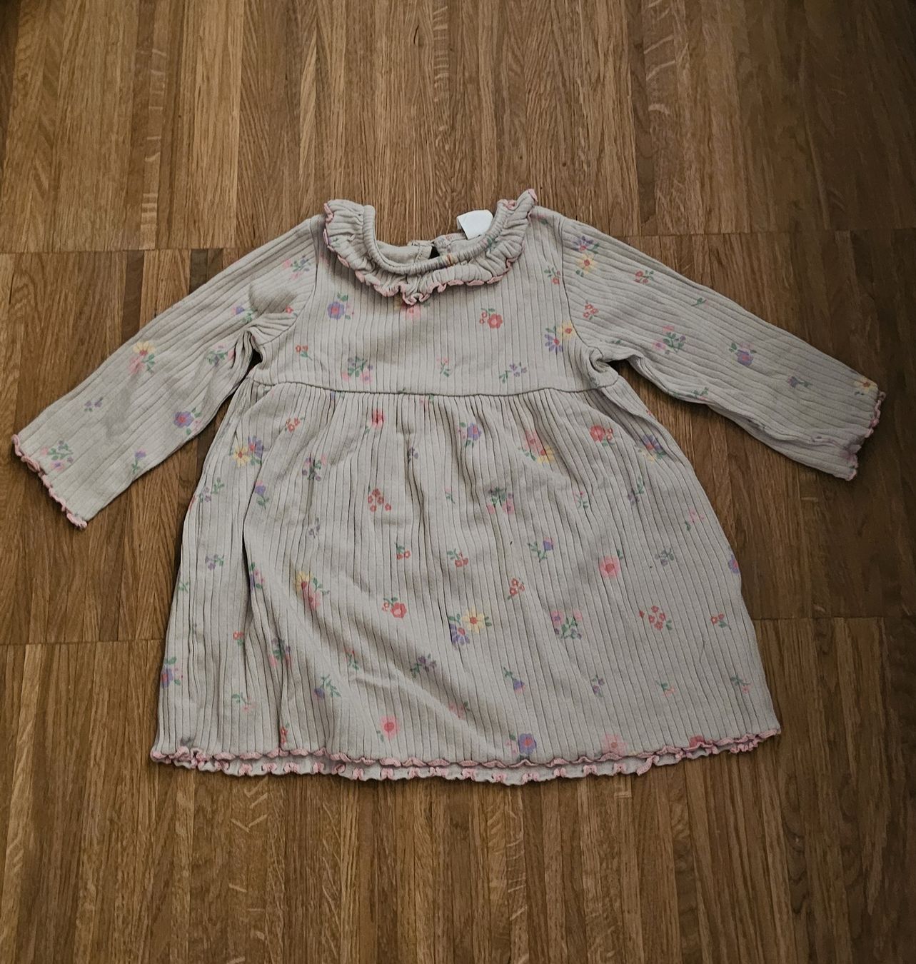 Vestiti & Gonne: Baby Kleid Langarm gr 68 – Usato da Zürich venduto da pri_9hkk
