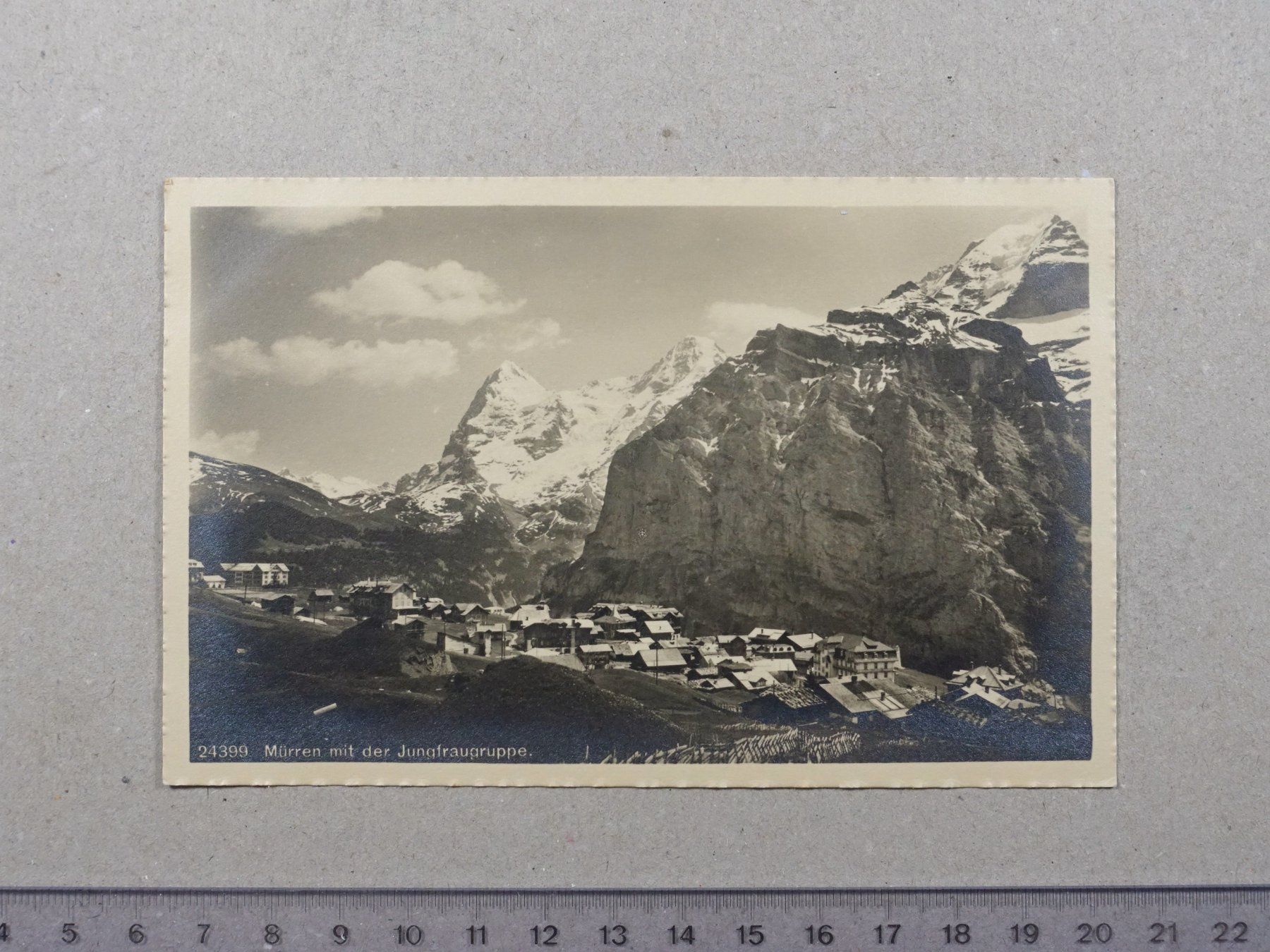 Cartes postales: Mürren mit der Jungfraugruppe – D'occasion à Lenzburg par fh1
