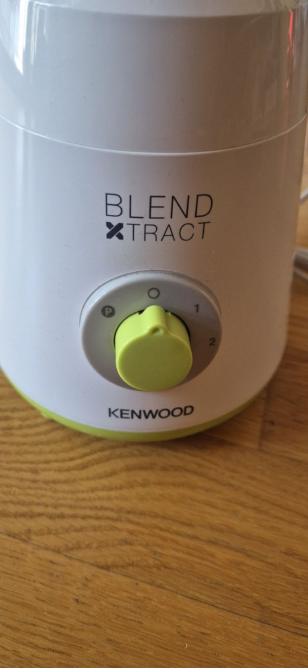 Kenwood Elettrodomestici da cucina: Kenwood Blend Xtract Smoothiemaker – Usato da Rifferswil venduto da Tinaa1987 1