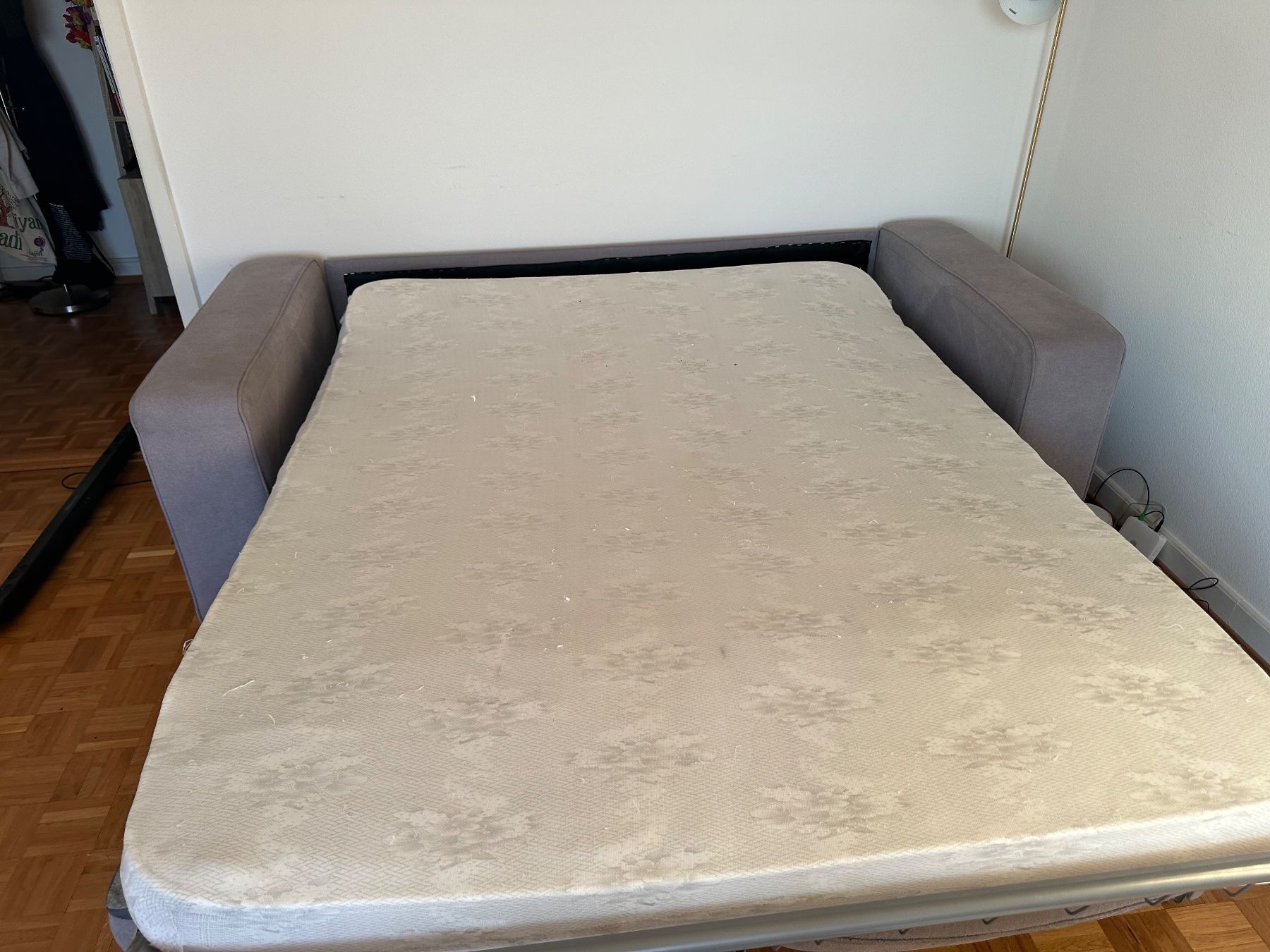 Ikea Divani: Canapé lit – Usato da Prilly venduto da man_yws7 2