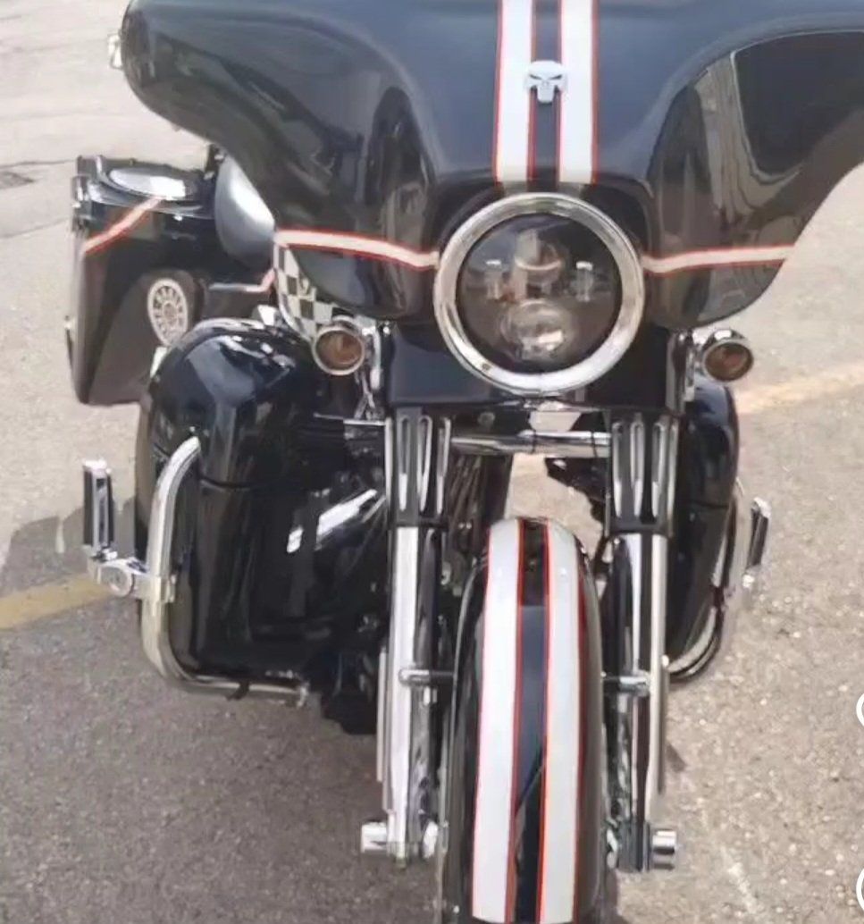 Harley-Davidson Touring: Harley davidson street glide cvo bagger – Usato da La Chaux-de-Fonds venduto da har_h7mq 1