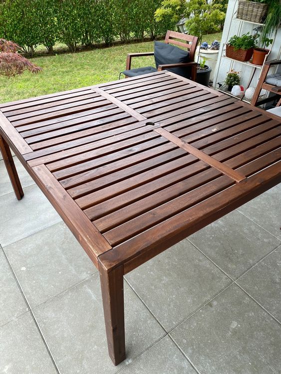 IKEA Gartentisch Holz Farbe Nussbaum Kaufen auf Ricardo