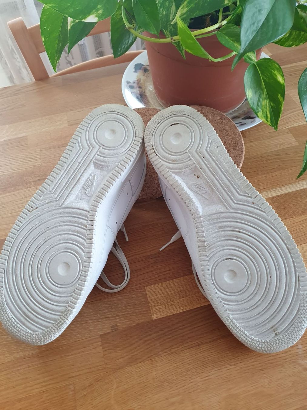 Nike Herrenschuhe: Nike Air Force 1, Grösse 44,5 – Gebraucht aus Winterthur von BW.1994 5
