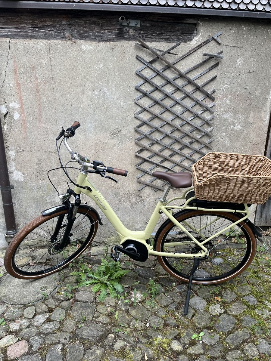 Leopard Velos: E-Bike Damen – Neu (gemäss Beschreibung) aus Weinfelden von nono2