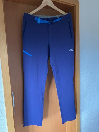 Wanderhose North Face Gr. 40 in schöner Blaufarbe