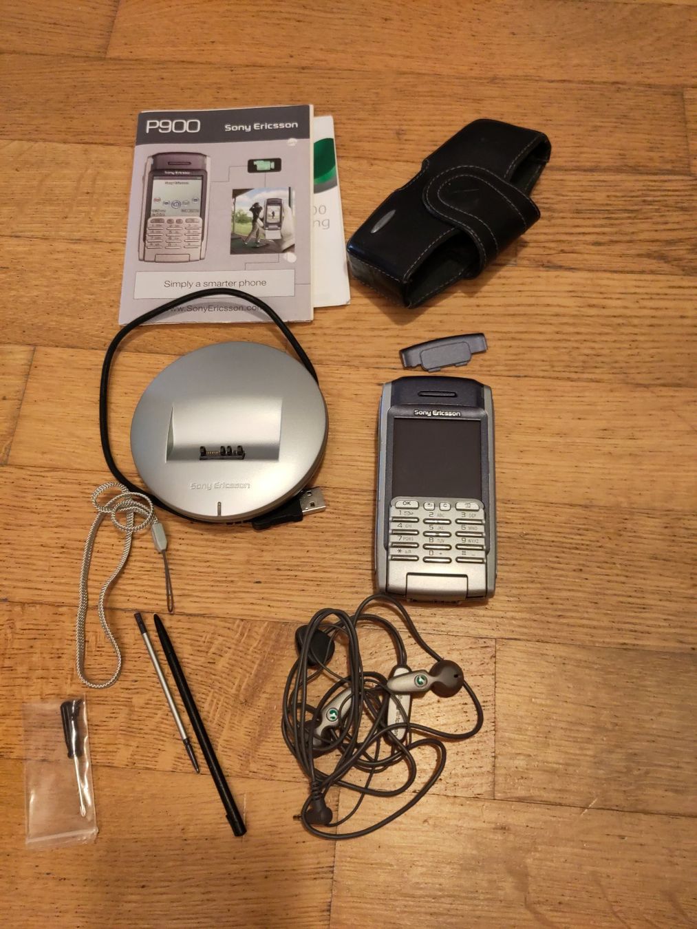 Sony Palmari: Vintage Smartphone Sony Ericsson P900 – Usato da Zürich venduto da wolfshorn 1