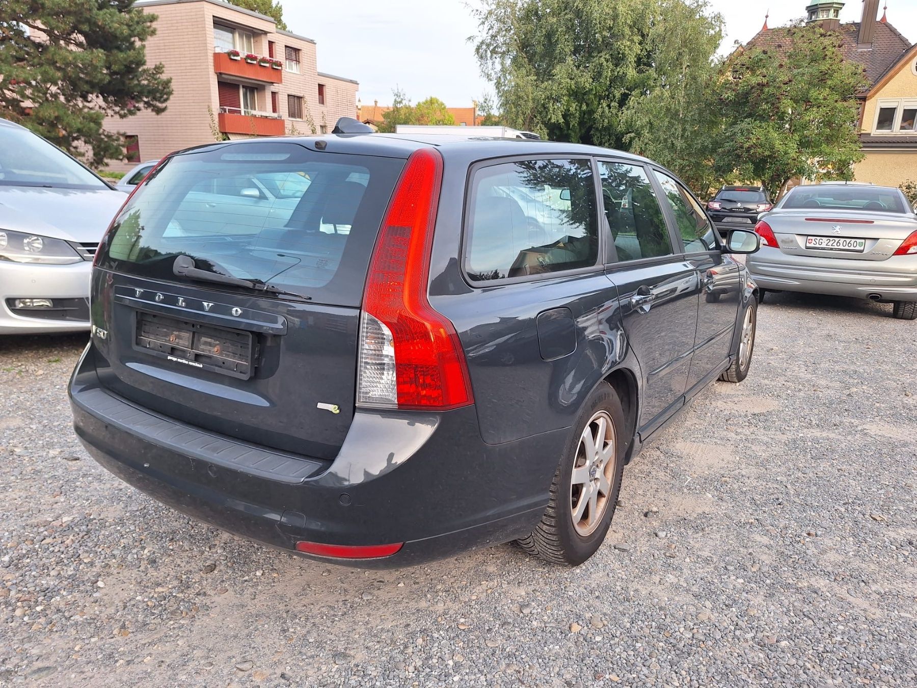 Volvo Automobili: Volvo V50 1.6D – Usato da St. Gallen venduto da AutoSG 1