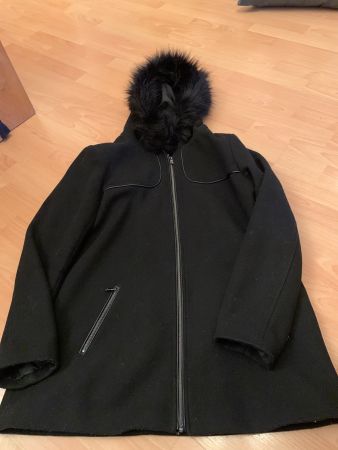 Jolie veste noire Kiabi taille 42 CH
