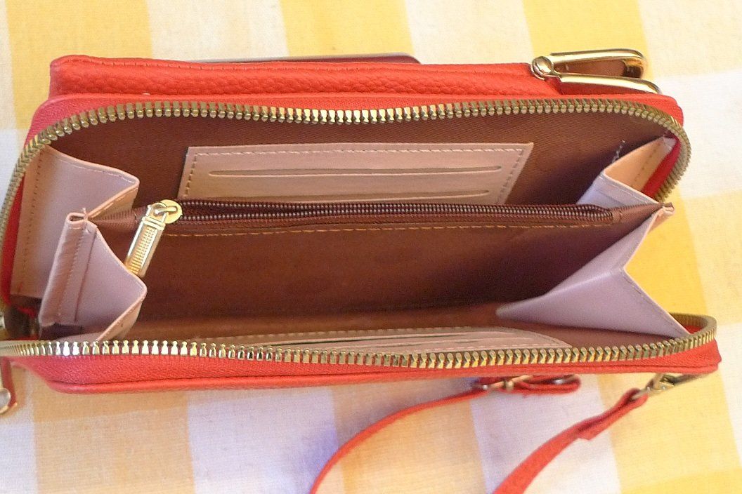 Sonstige Kleidung & Accessoires: Rotes Etui! – Gebraucht aus Bern von bn1640 5