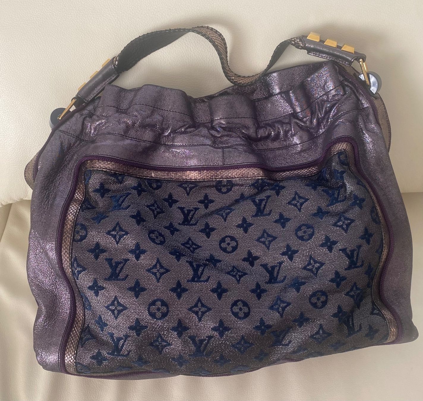 Louis Vuitton Sacs femmes: LOUIS VUITTON Printemps Vintage Python Leder Tasche – Neuf (Voir description) à Winkel par ferrari2022 2