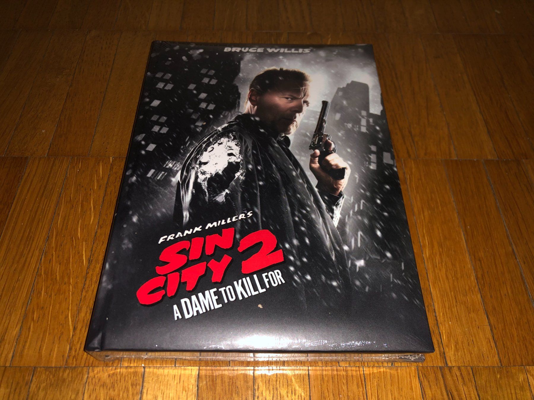 Tous les DVDs: Sin City 2 - MEDIABOOK - WATTIERT - A - UNCUT – Neuf avec emballage d'origine à Basel par havsok