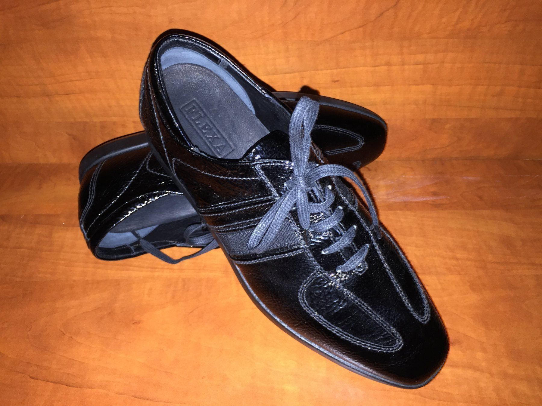 Scarpe da donna: Chaussures FLEXA Pointure 39,5 – Usato da Cossonay-ville venduto da Super-Price-Quality