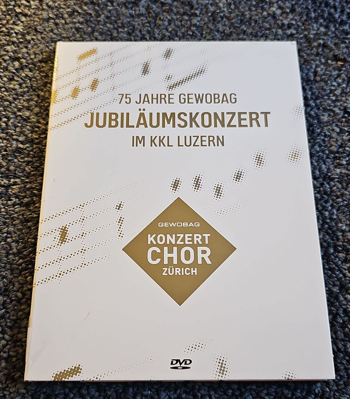 Tutti i DVDs: Jubiläumskonzert Gewobag DVD(16830) – Usato da Ruswil venduto da jan_bxl5